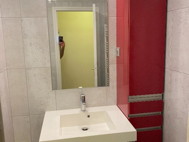 Transformation d'une salle de bain en salle de douche à DEAUVILLE 14800